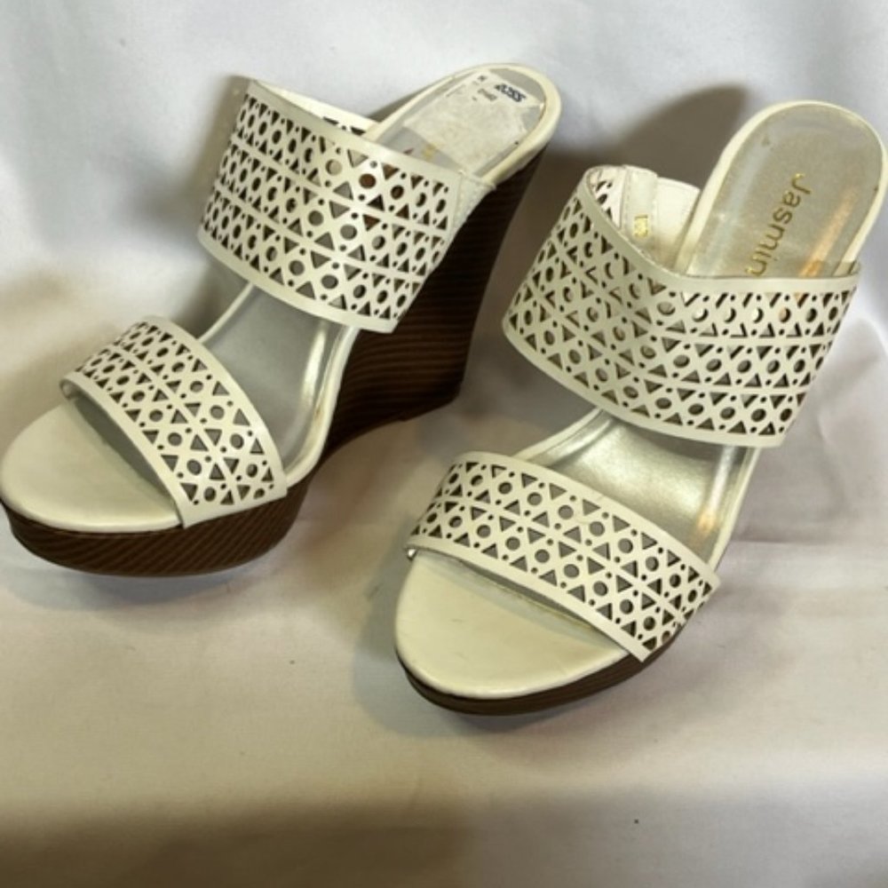 Jasmin White High Wedge Sandal Size 8M.